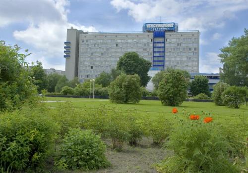 Фото отеля 2