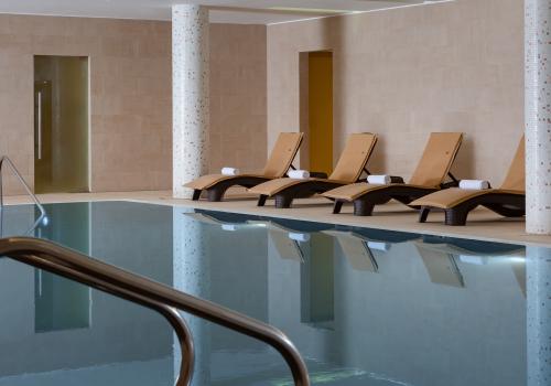 Фото Отель HolidayHall Samara