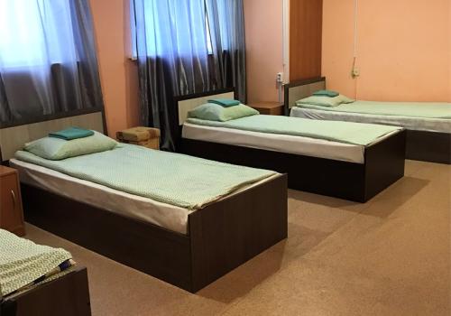 Номер стандарт с 5 односпальными кроватями