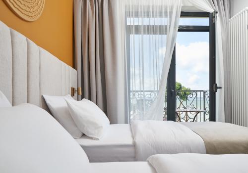 Номер делюкс с балконом Панорама