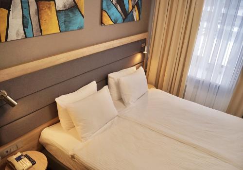 Фото Амакс Премьер Отель