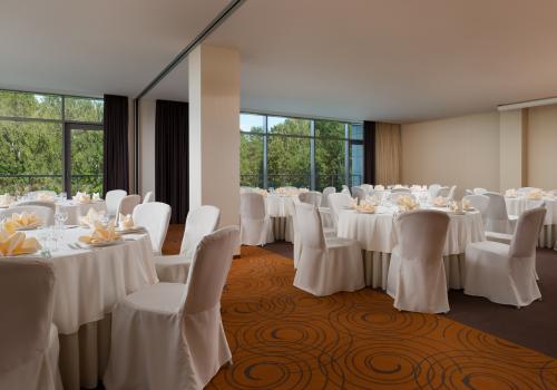 Фото Sheraton Skypoint Luxe