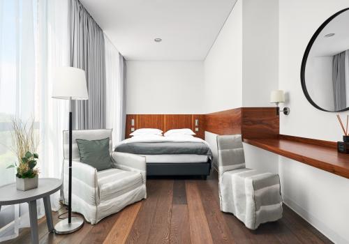 Фото Crystal House Suite Hotel & Spa