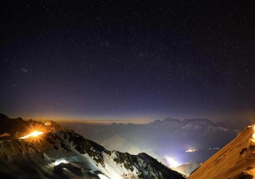 Фото Отель Riders Lodge