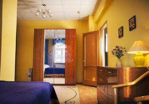 Номер первой категории Полулюкс