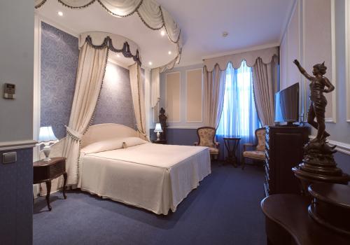 Фото Отель Marco Polo (Марко Поло)