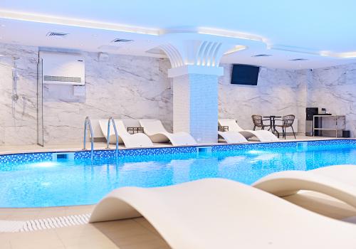 Фото Гранд-отель Мегаполис