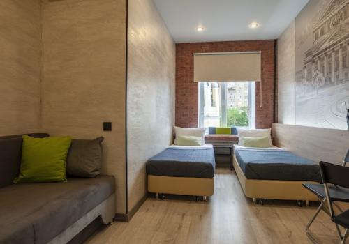 3-местный номер эконом c диваном