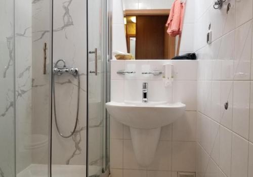 Фото Отель Четыре короны