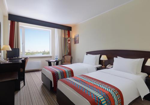 Фото отеля 2