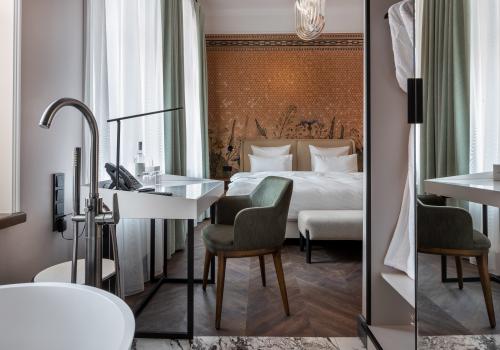 Номер улучшенный с 1 двуспальной кроватью