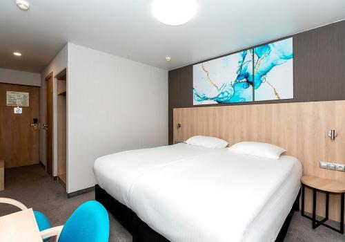 Номер улучшенный бизнес с 1 двуспальной кроватью