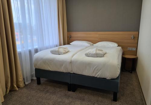 Номер Студия «AMAKS»