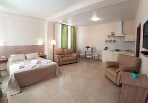 Номер люкс с 1 двуспальной кроватью