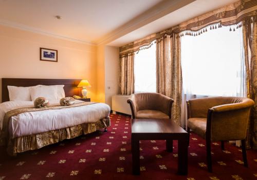 Номер улучшенный с 1 двуспальной кроватью