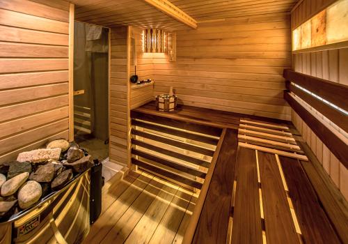 Фото Отель Ревиваль