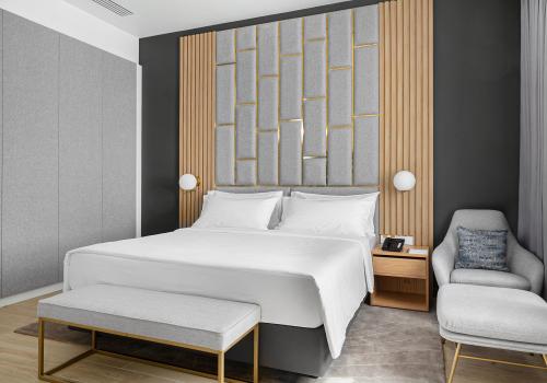 4-местный Deluxe Two Bedroom Apartment