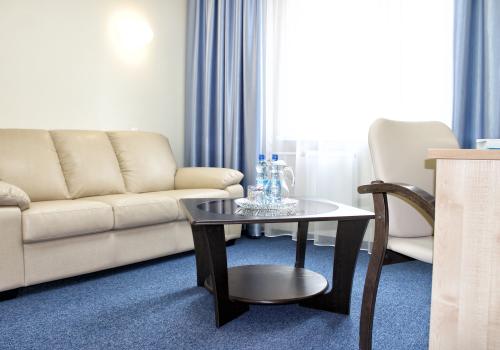 Номер люкс с 1 двуспальной кроватью