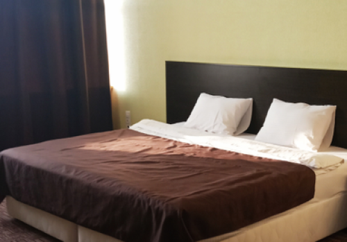 Номер стандарт улучшенный с 1 двуспальной кроватью