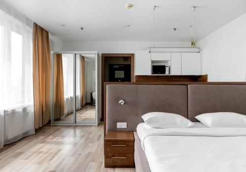 Апартаменты улучшенные с 1 двуспальной кроватью