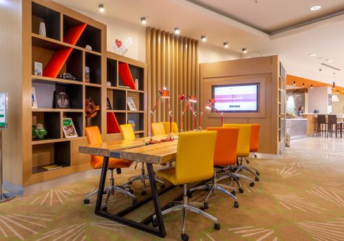 Фото Отель Holiday Inn Moscow Sokolniki (Холидей Инн Москва Сокольники)