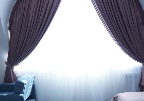 Номер люкс с 1 двуспальной кроватью