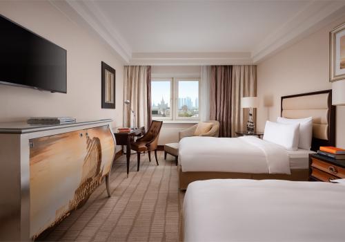 Номер делюкс с 2 односпальными кроватями