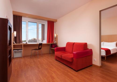 Фото Отель Reddy