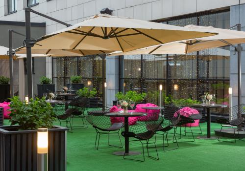 Фото Отель HolidayHall Samara