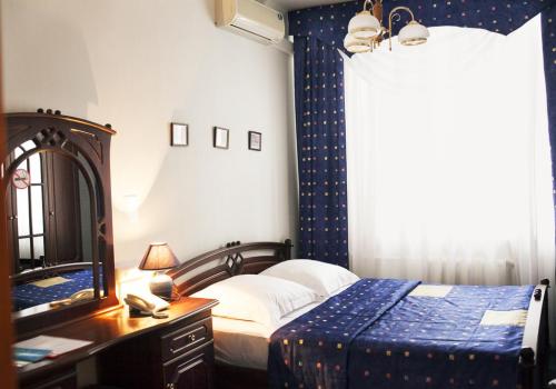 Номер комфорт с 1 двуспальной кроватью