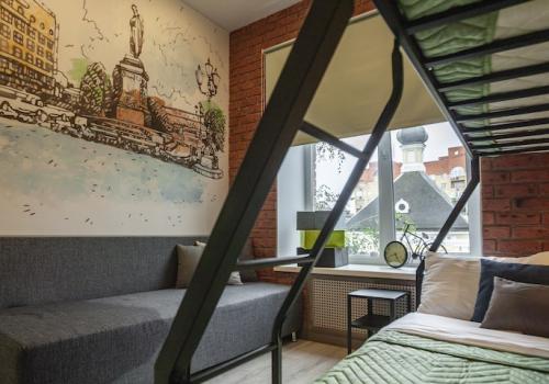 Номер эконом семейный с двухъярусной кроватью и диваном-кроватью