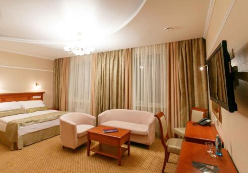 Номер Полулюкс с балконом