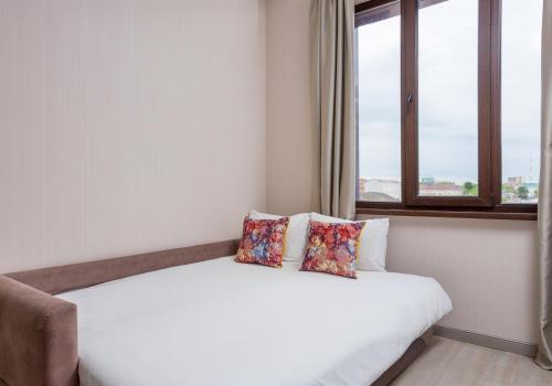 Фото Отель Golden Tulip Krasnodar