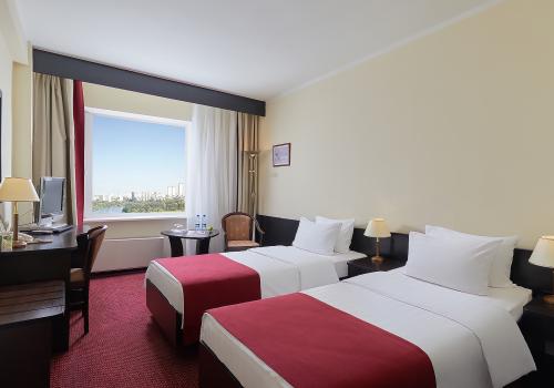 Номер стандарт с 2 односпальными кроватями