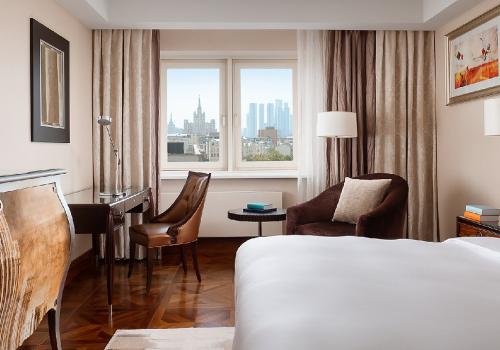 Номер улучшенный с 1 двуспальной кроватью