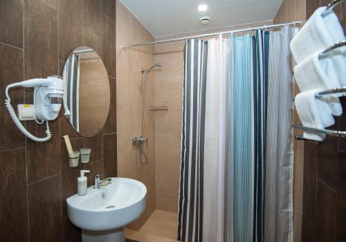 Фото Отель Life