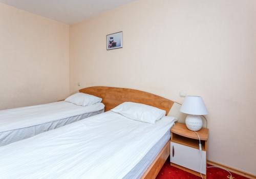 Номер стандарт с 2 односпальными кроватями