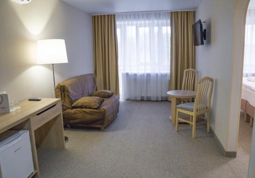 Номер семейный с видом на реку