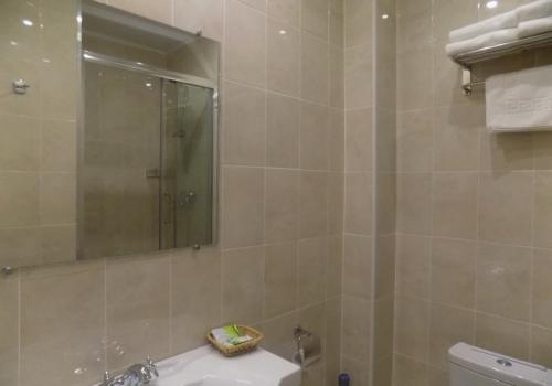 Номер стандарт с 2 односпальными кроватями (корпус 2)