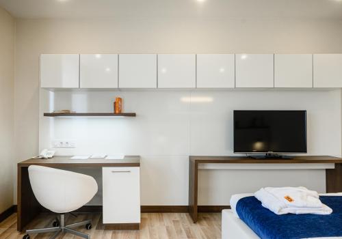 Фото Апарт-отель YES Hoshimina