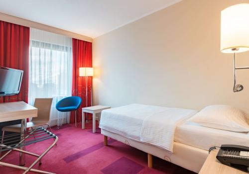 Фото Cosmos Saint-Petersburg Pulkovskaya Hotel