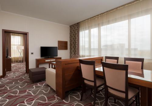 Фото Sheraton Skypoint Luxe