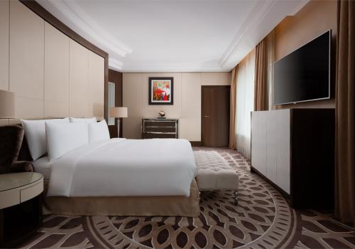 Номер люкс королевский Уланова с видовой террасой