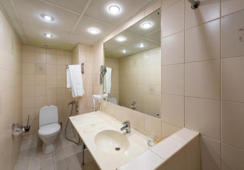 Номер комфорт с 2 односпальными кроватями