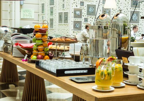 Фото Отель Indigo St. Petersburg-Tchaikovskogo