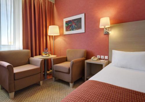 Номер представительский с 1 двуспальной кроватью