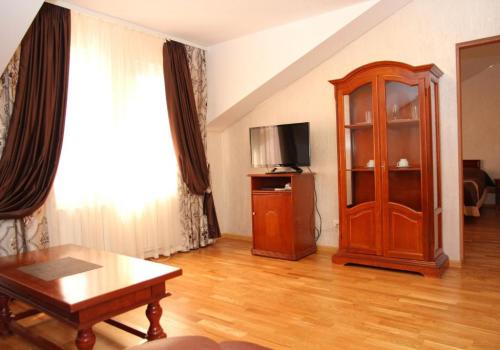 Фото Отель Четыре короны