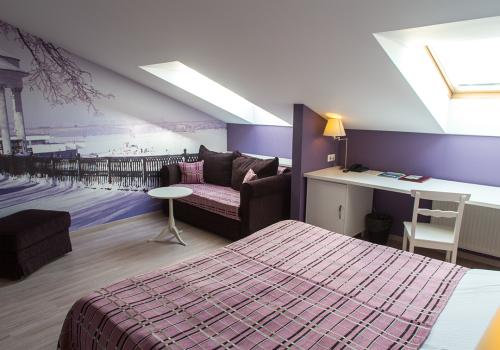 Номер люкс комфорт (мансарда)