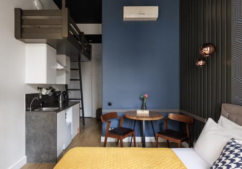 Номер студия улучшенный с видом во двор