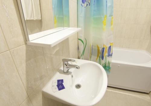 Фото Отель Октябрьский